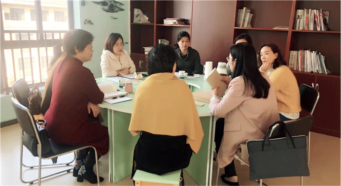 心理健康教育中心：書(shū)香潤(rùn)心靈 家校共讀共成長(zhǎng)(圖1)