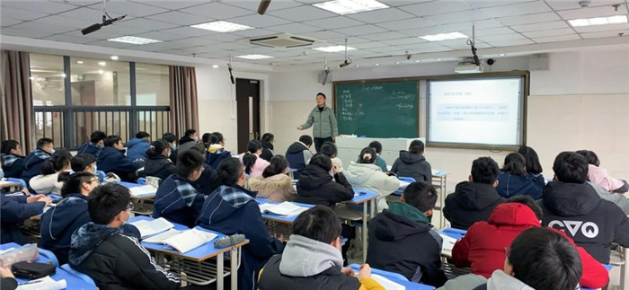 高一級部：界首市新課程新教材實(shí)施培訓(xùn)在合肥七中舉行(圖12)