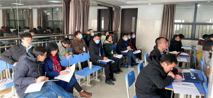 高一級部：界首市新課程新教材實(shí)施培訓(xùn)在合肥七中舉行(圖17)