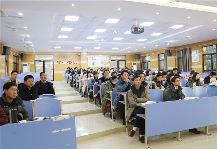 高三級部：凝心聚力獻良策，群策群力備“一?！?圖1)