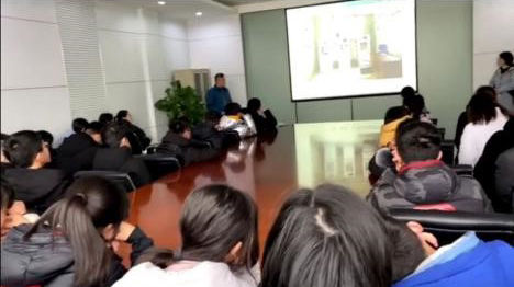 政教處：超越自我，“?！鞭D乾坤(圖3)