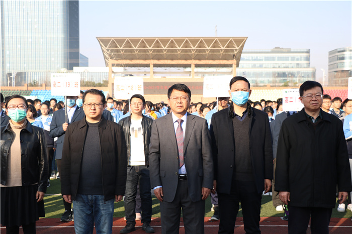 政教處：牛年喜迎升國旗，新春共話責(zé)任觀(圖3)