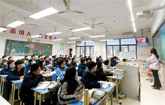 高一級部：雷鋒精神永不朽，青年學(xué)習(xí)正當(dāng)時(圖5)