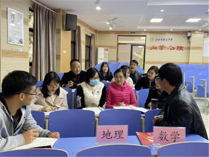 辦公室：回顧入黨初心，牢記黨員使命(圖4)