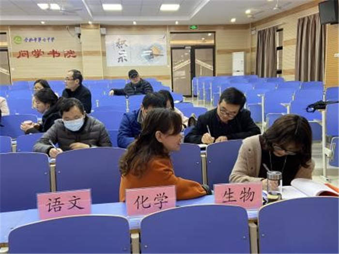 辦公室：回顧入黨初心，牢記黨員使命(圖5)