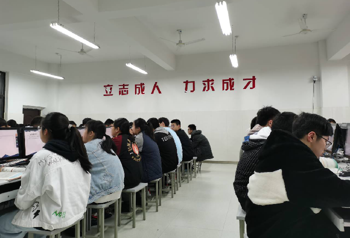 教務(wù)處：夯實基礎(chǔ)，提升專業(yè)能力(圖3)