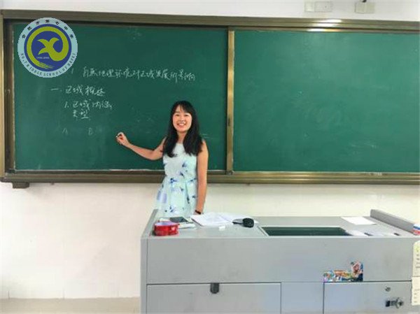 紫薇花開(kāi)又一季，備課綢繆新學(xué)期(圖2)