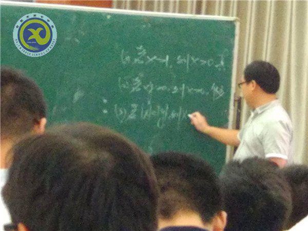 品賞名師風(fēng)采，聆聽專家指導(dǎo)(圖2)