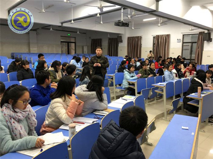 妙語連珠彰顯語言魅力 舌吐蓮花展現(xiàn)主持風采(圖1)