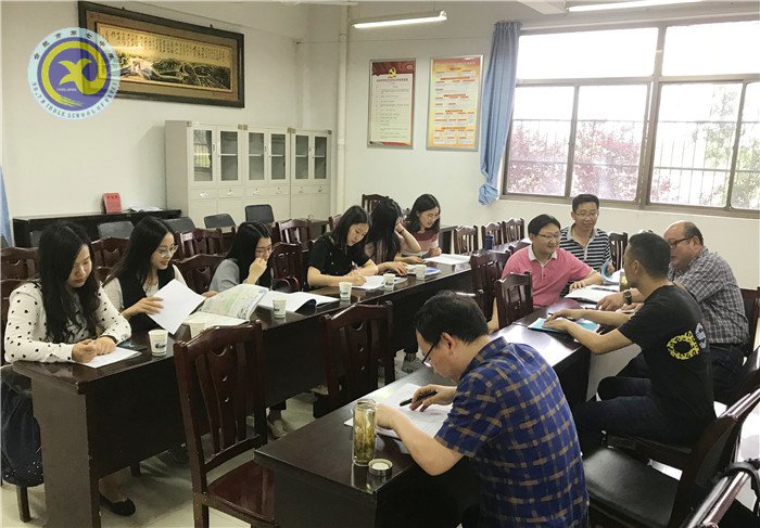 同課異構(gòu)呈現(xiàn)精彩課堂，教研教評促進專業(yè)成長(圖4)