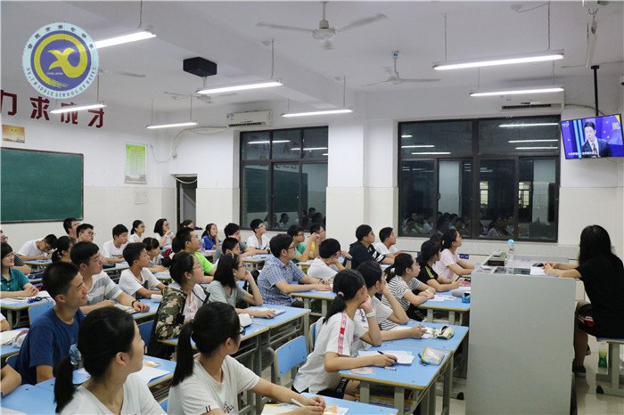 又年九月初來(lái)到,丹桂飄香迎新貌(圖2)