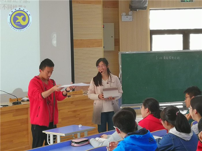 同課異構(gòu)共研討，青年教師展風(fēng)姿(圖12)