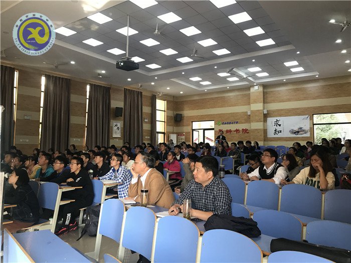 同課異構(gòu)共研討，青年教師展風(fēng)姿(圖17)