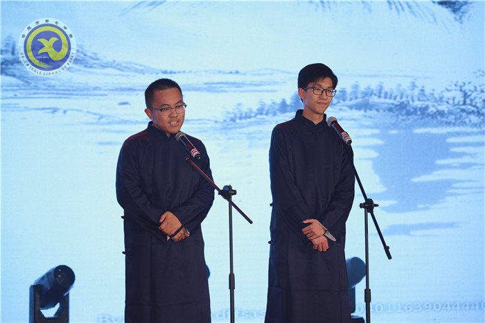 科技點(diǎn)夢想 文藝綴青春 芳華迎新年(圖7)