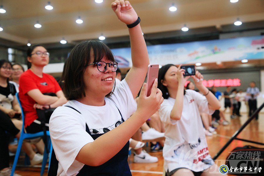 萬家熱線:美麗青春不散場 人生夢想正起航” 直擊合肥七中2019屆高三畢業(yè)典禮現(xiàn)場(圖8)