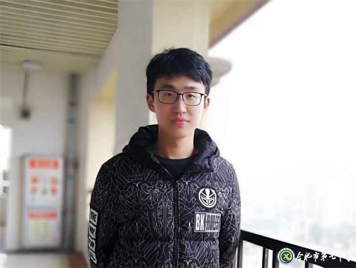 做一名會學(xué)習的高中生————我在七中學(xué)習這三年(圖1)