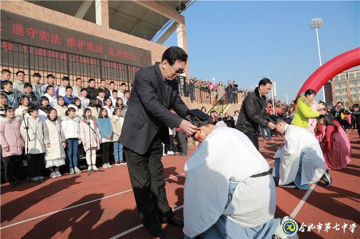 立德修身立志成人，力行求真力求成才(圖6)