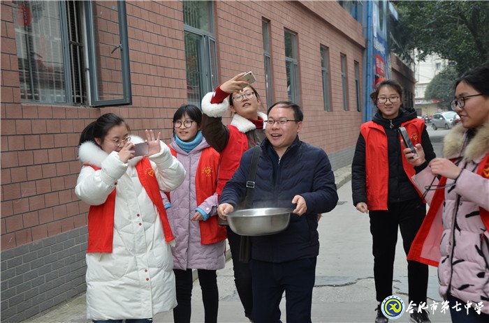 揚敬老愛老之風(fēng)   為品學(xué)兼優(yōu)之人(圖9)