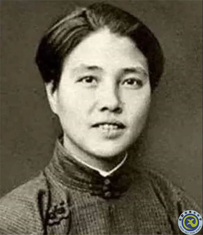 △1920年2月6日，向警予進(jìn)入法國蒙達(dá)尼女子公學(xué)學(xué)習(xí)。（向警予同志紀(jì)念館提供）.jpg