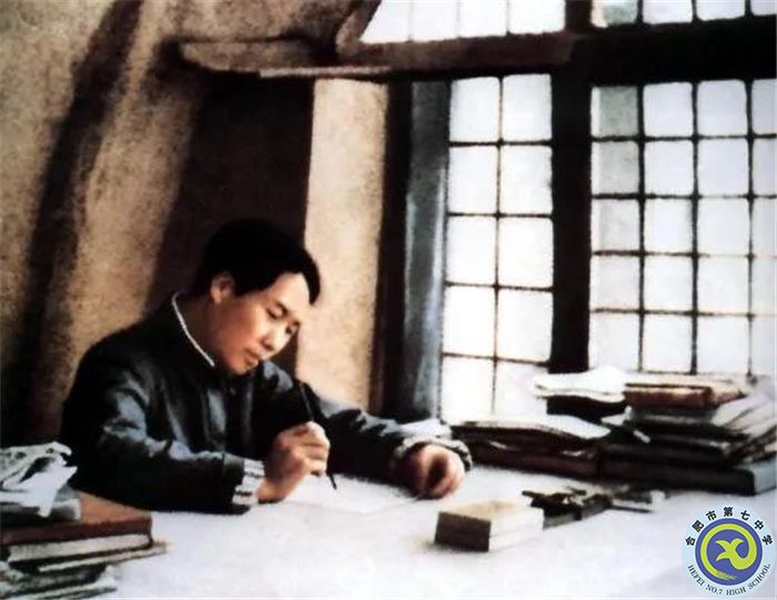 △1938年春，毛澤東在延安窯洞撰寫《論持久戰(zhàn)》.jpg