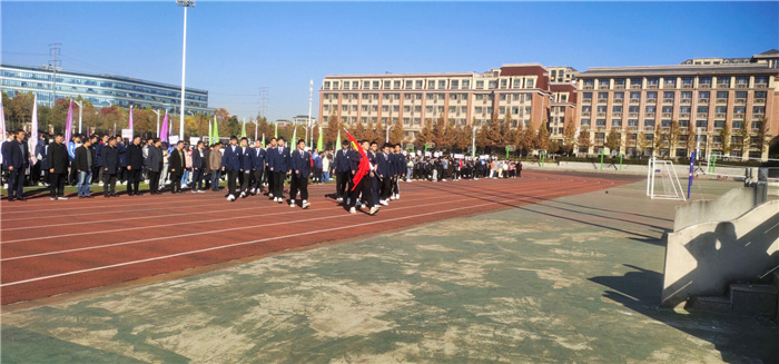 沖破壓力枷鎖，微笑面對挑戰(zhàn)(圖2)