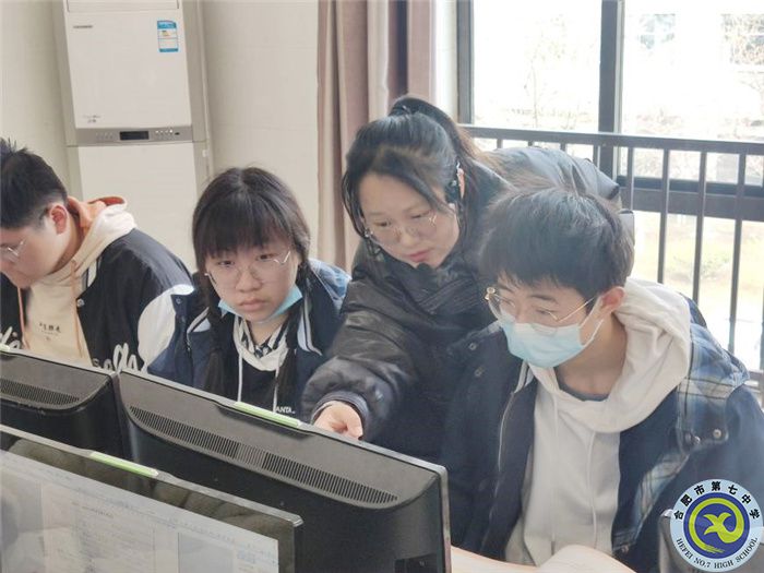 合肥七中高一技術(shù)備課組“大研討、大交流”研討課活動(圖2)
