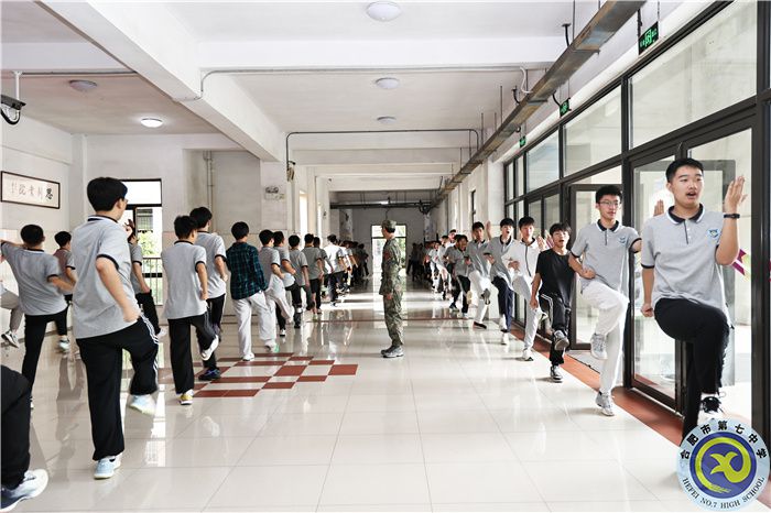 合肥七中2023級新生軍訓(xùn)感想系列——軍事訓(xùn)練篇(圖3)