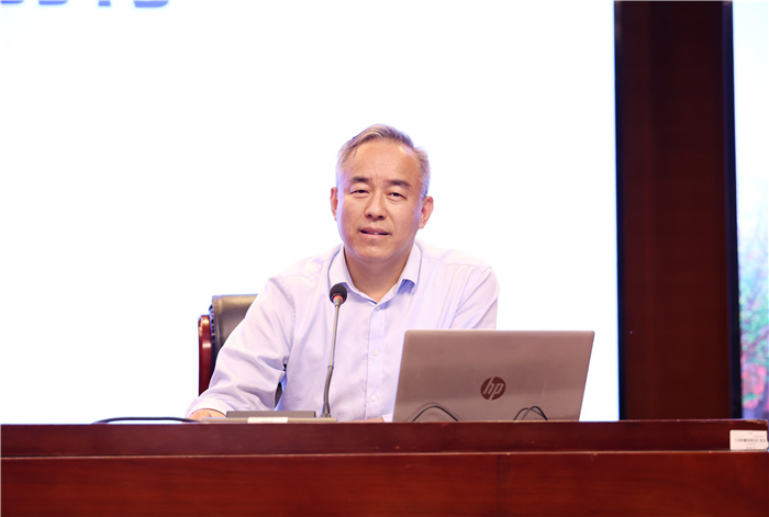 合肥七中召開全體教職工大會暨期中教育教學(xué)檢查反饋會(圖5)