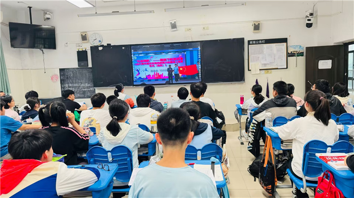 “習語領(lǐng)航”——合肥七中國旗下的思政課啟動儀式(圖4)