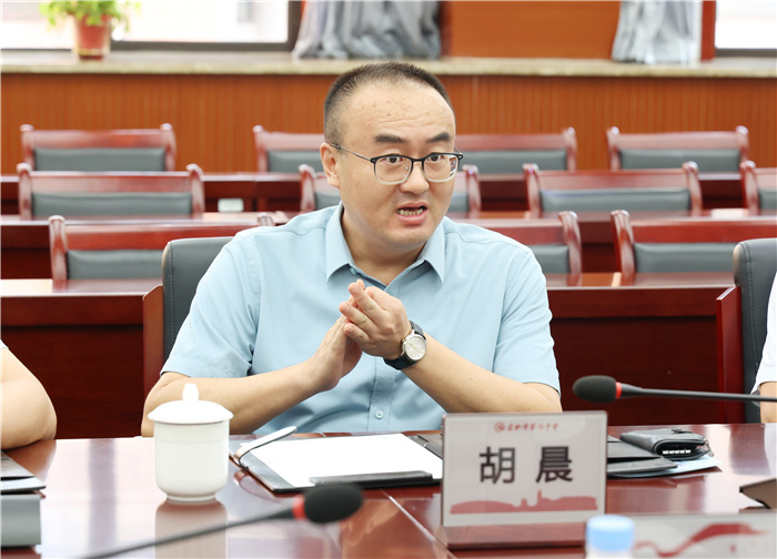 新加坡人工智能語(yǔ)言教育協(xié)會(huì)到訪合肥七中(圖6)