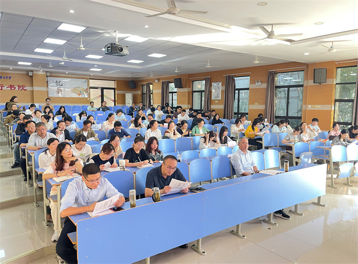 高三學情分析會1.jpg