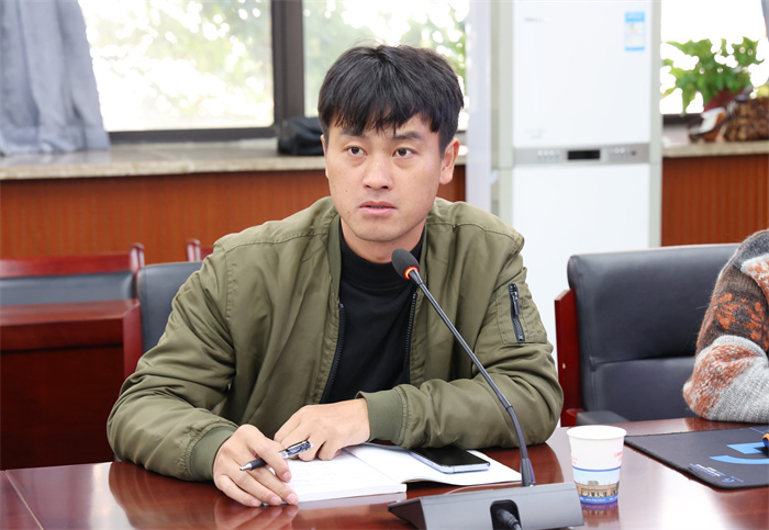 合肥七中召開2024-2025學(xué)年第一次社團(tuán)指導(dǎo)老師會(huì)議(圖4)