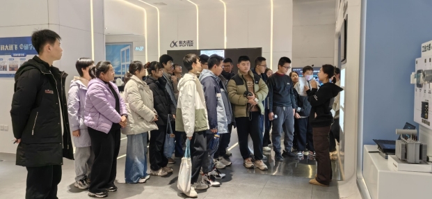 中安在線、合肥在線：合肥七中學(xué)子寒假社會(huì)實(shí)踐活動(dòng)超有AI(圖3)