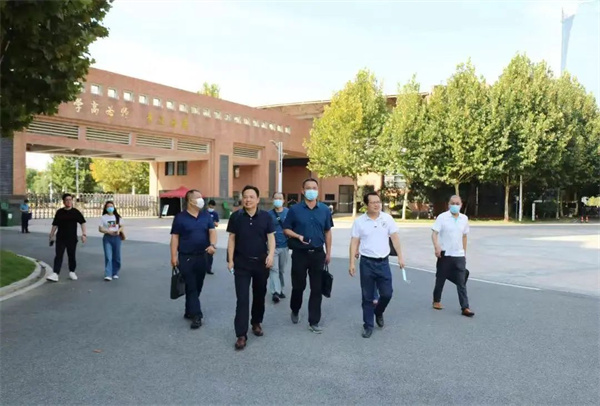 湖北省荊州市教科院考察團(tuán).jpg